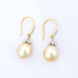 diamond-earring